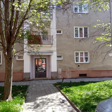 아파트 Dukla Hero 올로모우츠