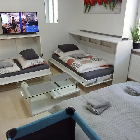 Dukla Hero 아파트